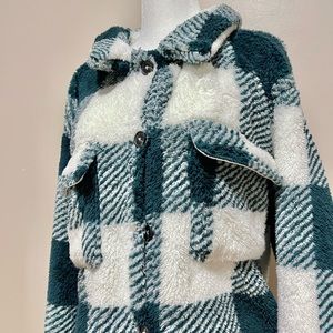 Dark Green and White Long Plush Teddy Jacket | Size XL | NWT